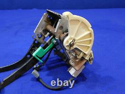 03 04 Ford Mustang Cobra Manual Gas Brake Clutch Dead Pedal Box Oem Take Off L39