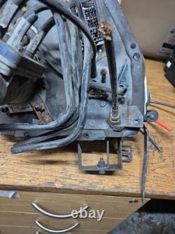 Assemblage de boîte à pédales Scania, support de pédales d'embrayage et de frein 35610-8878-0618 4 Series Assemblage de boîte à pédales Scania, support de pédales d'embrayage et de frein 35610-8878-0618 4 Series