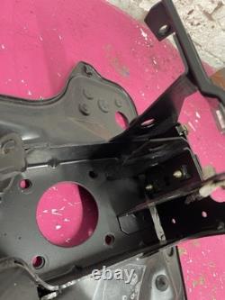 Assemblage de la boîte à pédales d'embrayage Volkswagen Transporter T4