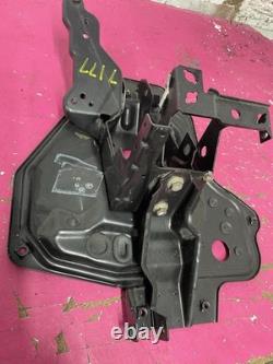 Assemblage de la boîte à pédales d'embrayage Volkswagen Transporter T4