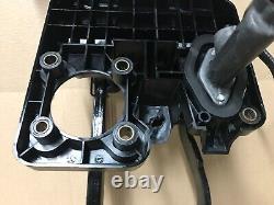 Aston Martin Vantage Manuel V8 4.3 Boîtier de pédale et cylindre d'embrayage 05-08 V W169