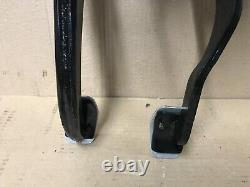 Aston Martin Vantage Manuel V8 4.3 Boîtier de pédale et cylindre d'embrayage 05-08 V W169