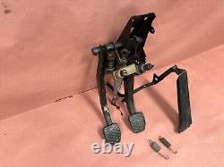BMW E30 325e M3 318I 325I 325IX Support de boîte à pédale d'embrayage et de frein manuel OEM #86208