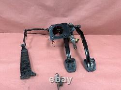 BMW E30 325e M3 318I 325I 325IX Support de boîte à pédale d'embrayage et de frein manuel OEM #86208