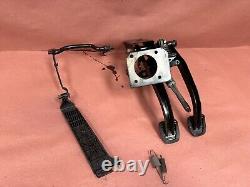 BMW E30 325e M3 318I 325I 325IX Support de boîte à pédale d'embrayage et de frein manuel OEM #86208