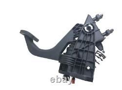 Boîte À Cigarettes Mercedes-benz (w447) (10.14-) Clutch Pedal A4472901200