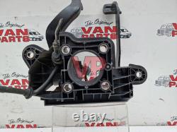 Boîte à pédale Master Movano NV400 avec maître-cylindre d'embrayage (2010-À présent) 8200672371