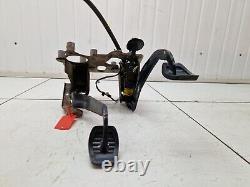 Boîte à pédales Ford Transit MK8 350 6 vitesses avec cylindre maître d'embrayage GK2T-2B325-HA