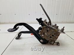 Boîte à pédales Ford Transit MK8 350 6 vitesses avec cylindre maître d'embrayage GK2T-2B325-HA