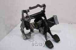 Boîte à pédales manuelle Audi A4 B9 avec pédales de frein et d'embrayage 8W2721117A