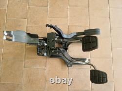 Boîte de Pédale d'Embrayage de VW Golf mk2 Jetta mk2 Pédale de Frein LHD