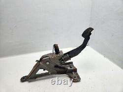 Boîte de pédale d'embrayage Subaru Outback E001052x11 Mk4 2009 2014