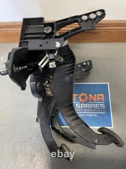 Boîte de pédale d'embrayage et de frein OEM Vauxhall Zafira C Tourer 39032875