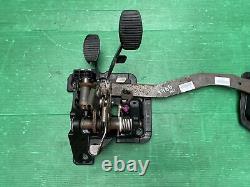 Boîte de pédales Ford Ka Mk2 Assemblage Frein Embrayage Boîte de vitesses manuelle 5 vitesses 2009-2016 51859239