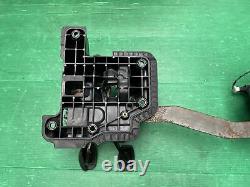 Boîte de pédales Ford Ka Mk2 Assemblage Frein Embrayage Boîte de vitesses manuelle 5 vitesses 2009-2016 51859239