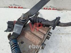 Boîte de pédales d'embrayage de frein FORD Transit MK7 Euro 4 faible kilométrage (07 11) 6C117A543AD