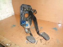 Boîte de pédales d'embrayage et de frein Citroën Berlingo 2007