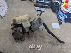 Boîte de pédales manuelle RHD Jaguar XJS avec système Teves ultérieur, pédale d'embrayage manquante