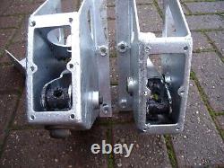 Boîtes de pédales de frein et d'embrayage pour Land Rover Series