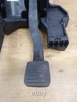Boîtier d'assemblage de la pédale d'embrayage et de frein Citroen Relay 2017 2582502002 adapté à Boxer Ducato