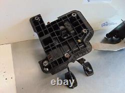 Boîtier de pédale Ford KA MK2 07-16 Cylindre d'esclave d'embrayage de frein à essence Base 51820457
