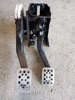 Boîtier de pédale Sierra 2wd Cosworth avec câble d'embrayage Cosworth d'origine