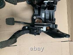 Boîtier de pédale Vauxhall Astra K Mk7 15-21 39094154 55583107 13373777
