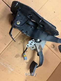 Boîtier de pédale d'embrayage à câble Citroen Berlingo 2006 type Peugeot Partner