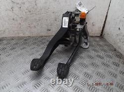 Boîtier de pédale de frein et d'embrayage Jaguar XE Gx73-2450-De Mk1 2.0 Diesel 2015-2024