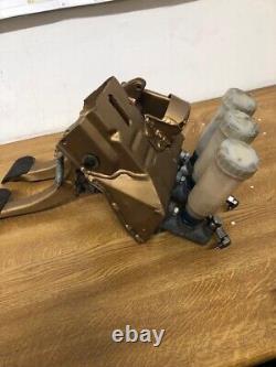 'Boîtier de pédale de répartition de freinage pour Escort/Sierra Cosworth avec embrayage hydraulique, cylindres Ap Racing'