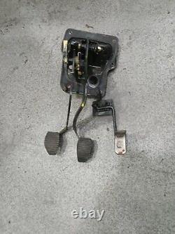 Boîtier de pédales de frein et d'embrayage Peugeot 106 Rallye S1 XSi, PAS XSi GTi S2