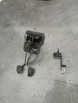 Boîtier de pédales de frein et d'embrayage Peugeot 106 Rallye S1 XSi, PAS XSi GTi S2