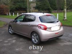 Boîtier de pédales de frein et d'embrayage Peugeot 208 30010812 Mk1 1.6 Diesel 2012-2020