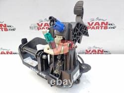 Cylindre maître d'embrayage de la boîte de pédale Master Movano NV400 2017 465102209R 8200672372