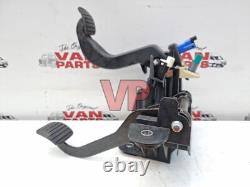 Cylindre maître d'embrayage de la boîte de pédale Master Movano NV400 2017 465102209R 8200672372