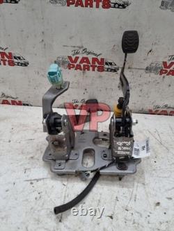 Cylindre maître d'embrayage de la boîte de pédale de frein 2022 Ford Transit Mk8 2.0 19-24