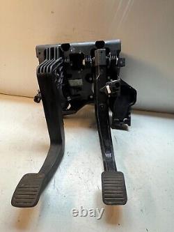 Ensemble boîte de pédales de frein et d'embrayage Fiat Ducato 2008 3802501018 Original 3802501018