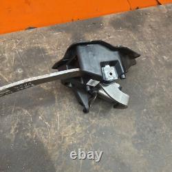 Ensemble de boîte à pédales de frein et d'embrayage Ford KA 51820457 AAAA 1.2 2008-2016 Ref 54