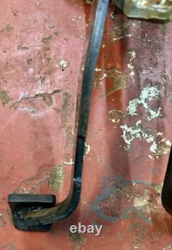 Ensemble de boîte à pédales de frein et d'embrayage VW T25 T3 Volkswagen RHD 251721111B