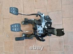 Ensemble de boîte d'assemblage d'embrayage hydraulique de pédale de frein VW Passat B4 02A LHD