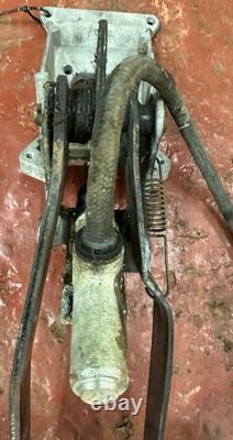 Ensemble de boîte de pédale de frein et d'embrayage VW T25 T3 Volkswagen LHD 251721111B