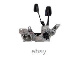 Ensemble de boîte de pédale de frein et d'embrayage d'origine Audi A4 B9 16-19 8w2721117