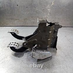 Ensemble de boîte de pédales de frein et d'embrayage Peugeot RCZ GT THP 2009-2015 incluant les patins de pédale