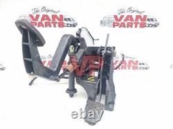 Ensemble de pédale d'embrayage et de frein Mercedes Sprinter W903 CDI (00-06)