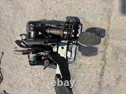 Ensemble de pédales de boîte de frein et d'embrayage Ford Ka Mk2 5 vitesses manuelles 51859239