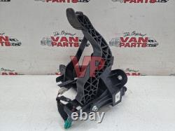 Maître Movano NV400 Boîte de Pédale avec Cylindre Maître d'Embrayage (2010-Présent) 8200672371