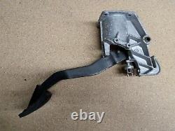 Mercedes W123 Embrayage / Bracket D'assemblage De Pédale De Frein 1232940501