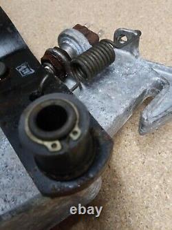 Mercedes W123 Embrayage / Bracket D'assemblage De Pédale De Frein 1232940501