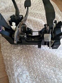 Oem Vauxhall Astra J Frein Et Embrayage Pedal Box Assemblage Complet Nouveau 39032860