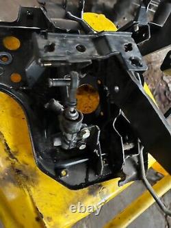 Support de pédale d'embrayage, de frein et d'accélérateur pour Vw T4 Transporter 2001 1.9 Td